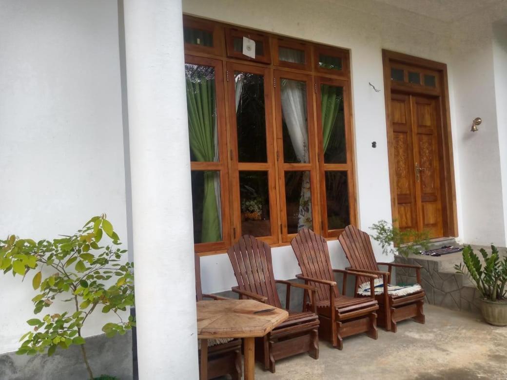 Alexandra Home For Foreign Tourists Only Gampola Exterior foto