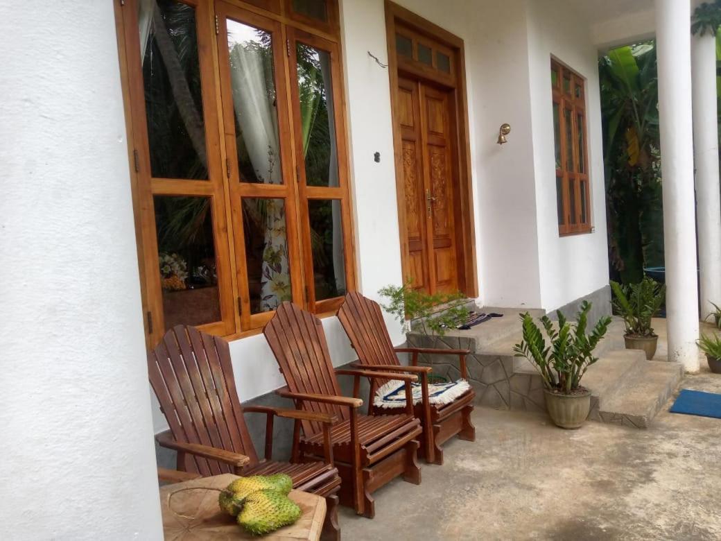 Alexandra Home For Foreign Tourists Only Gampola Exterior foto