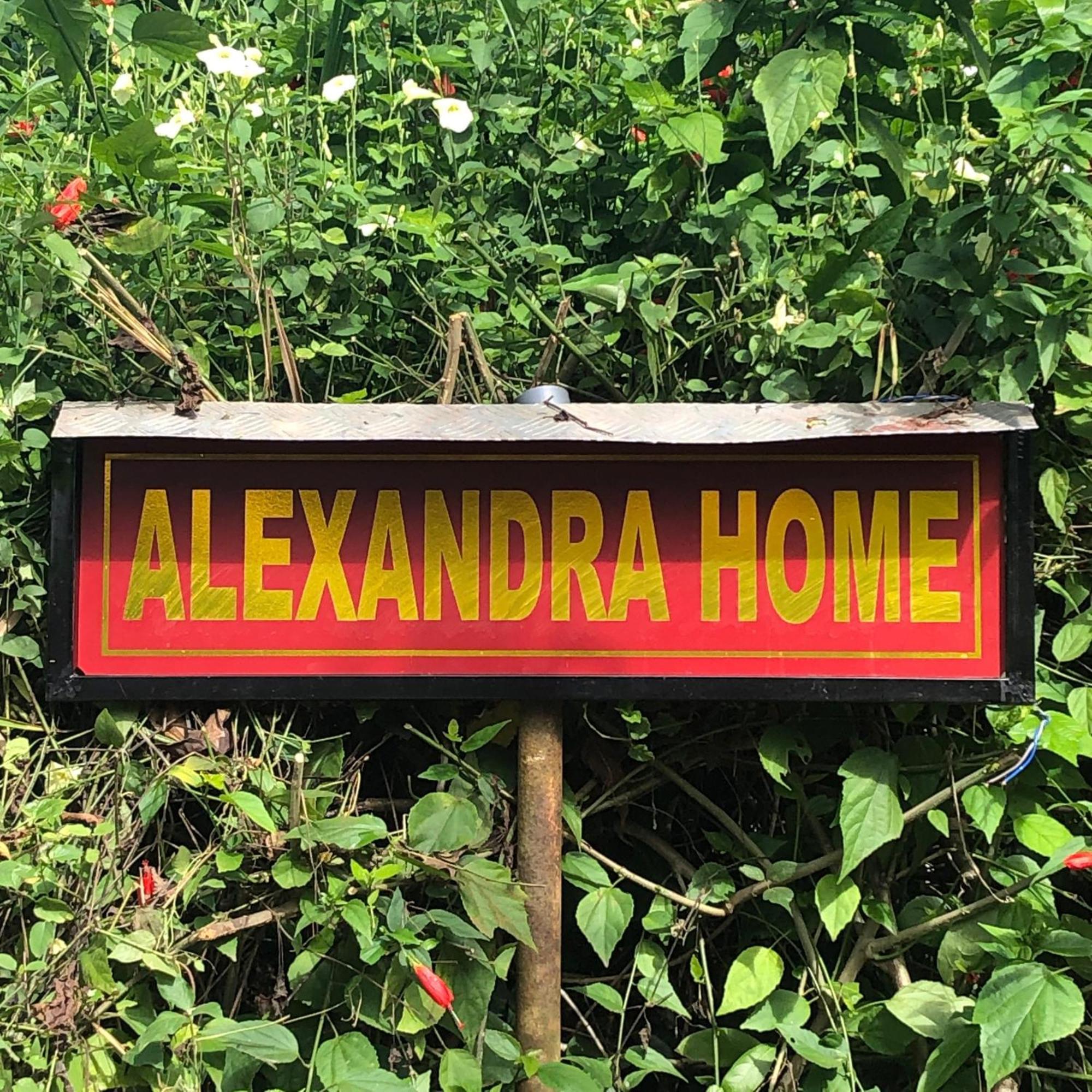 Alexandra Home For Foreign Tourists Only Gampola Exterior foto